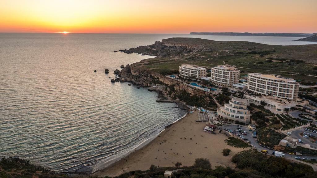 Cordoba Seafront Apartments San Pawl il-Baħar Eksteriør billede